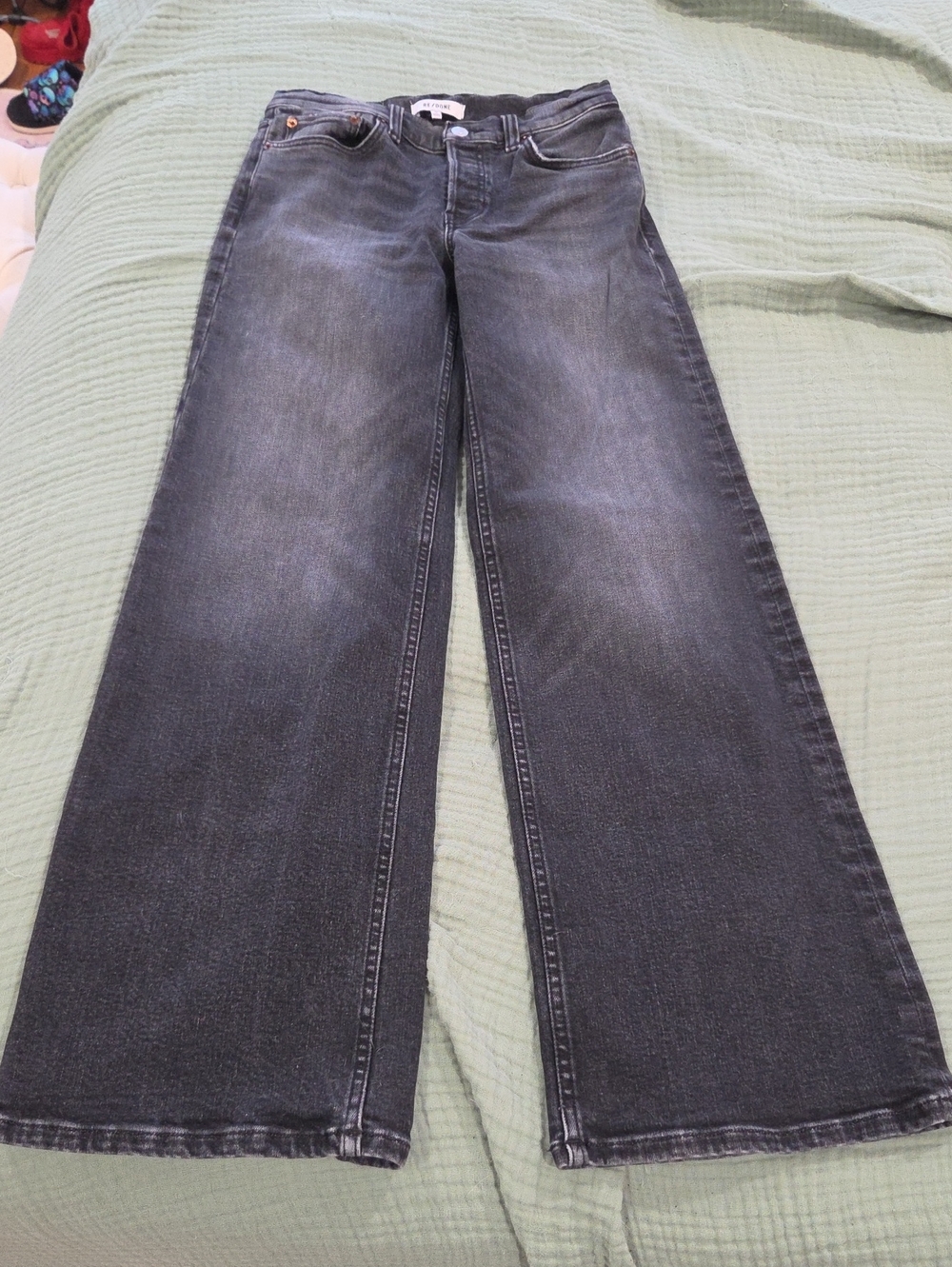 Re/Done Wide-Leg Jeans in Washed Black